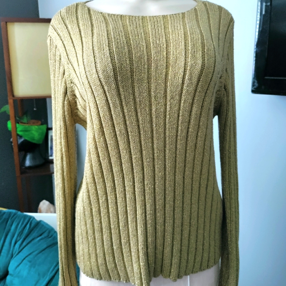 Metallic gold long sleeves sweater size large
